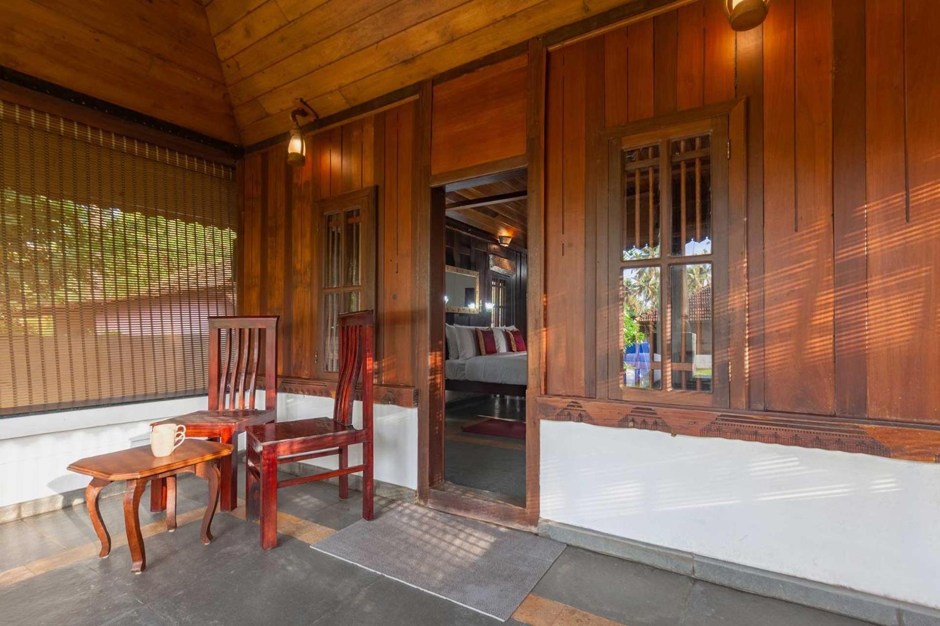 Deshadan'S Tarangi Beach Villas,Marari Марарикулам Экстерьер фото